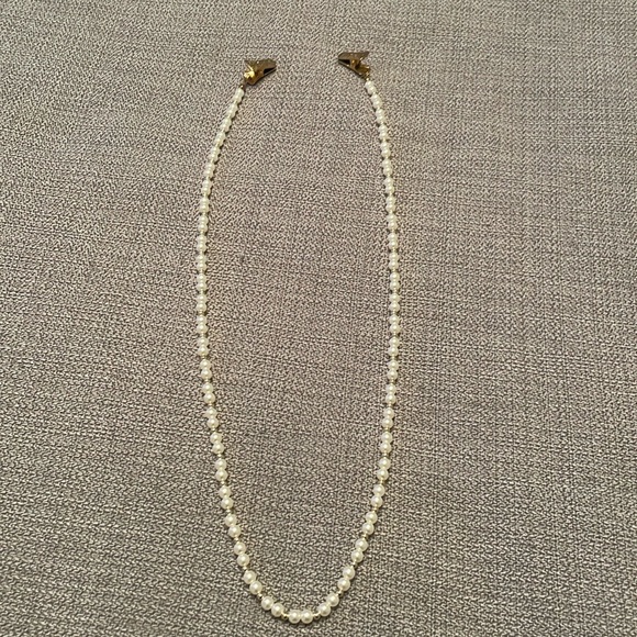 Eyeglass Chain Lanyard Holder Leash Beaded with Faux Pearls & Gold Beads - Picture 1 of 6